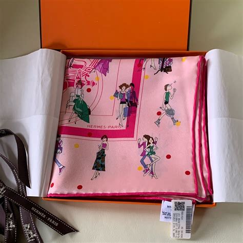 hermes 70x70 scarf|hermes scarf 90 women.